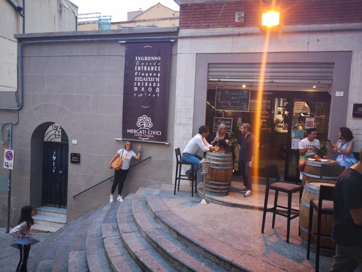 Il Giardino Di Anna - Charming Rooms In 칼리아리 외부 사진